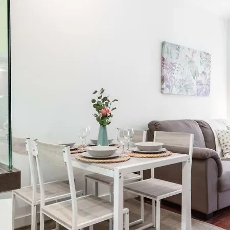 Zuri By People Apartment *
