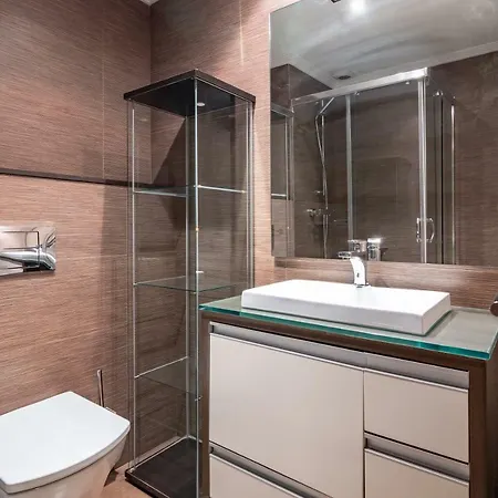 Apartament Zuri By People *